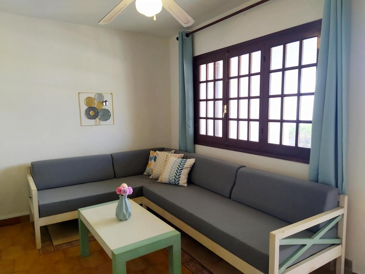Cheap & Chic Apartamentos En Son Bou De 2 Dormitorios 외부 사진
